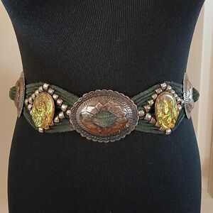 Vintage southwestern style concho belt w silver-tone conchos suede tassel straps